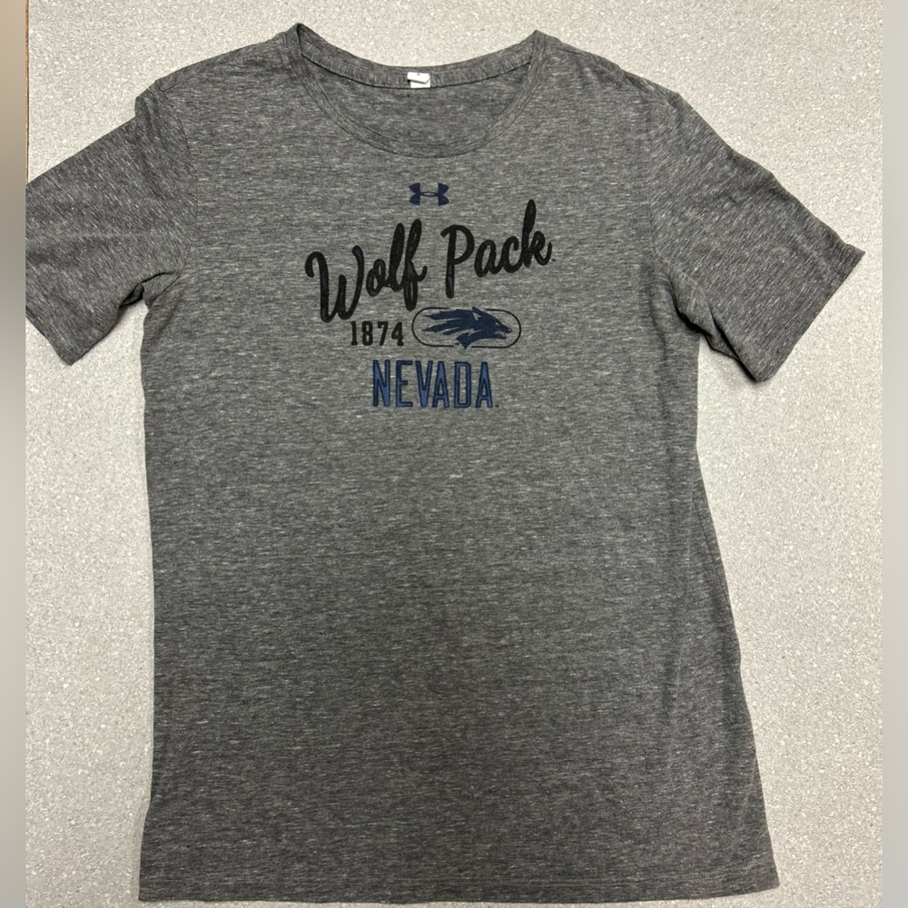 Nevada wolf pack grey women’s tee shirt